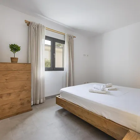 Perello Apartment